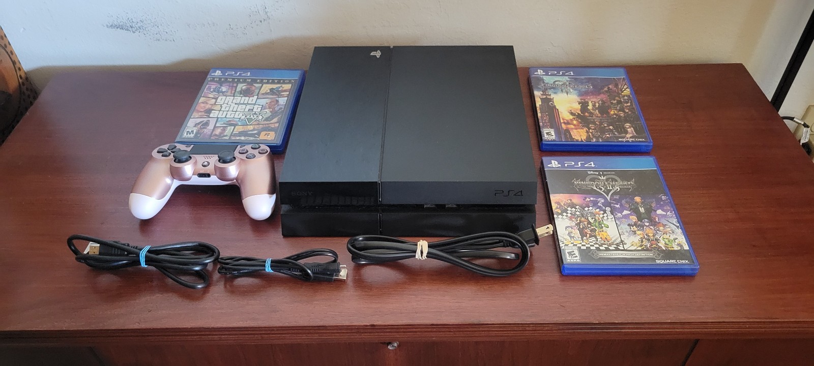 Sony PlayStation 4 500GB Gaming Console – Black + 3 Games
