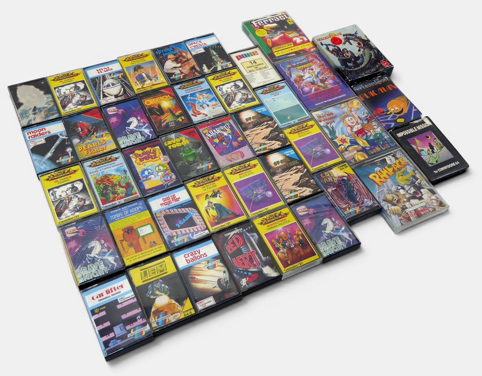 Commodore 64 WORKING!!! 41x Cassette Games, Datasette, Joysticks & Booklet