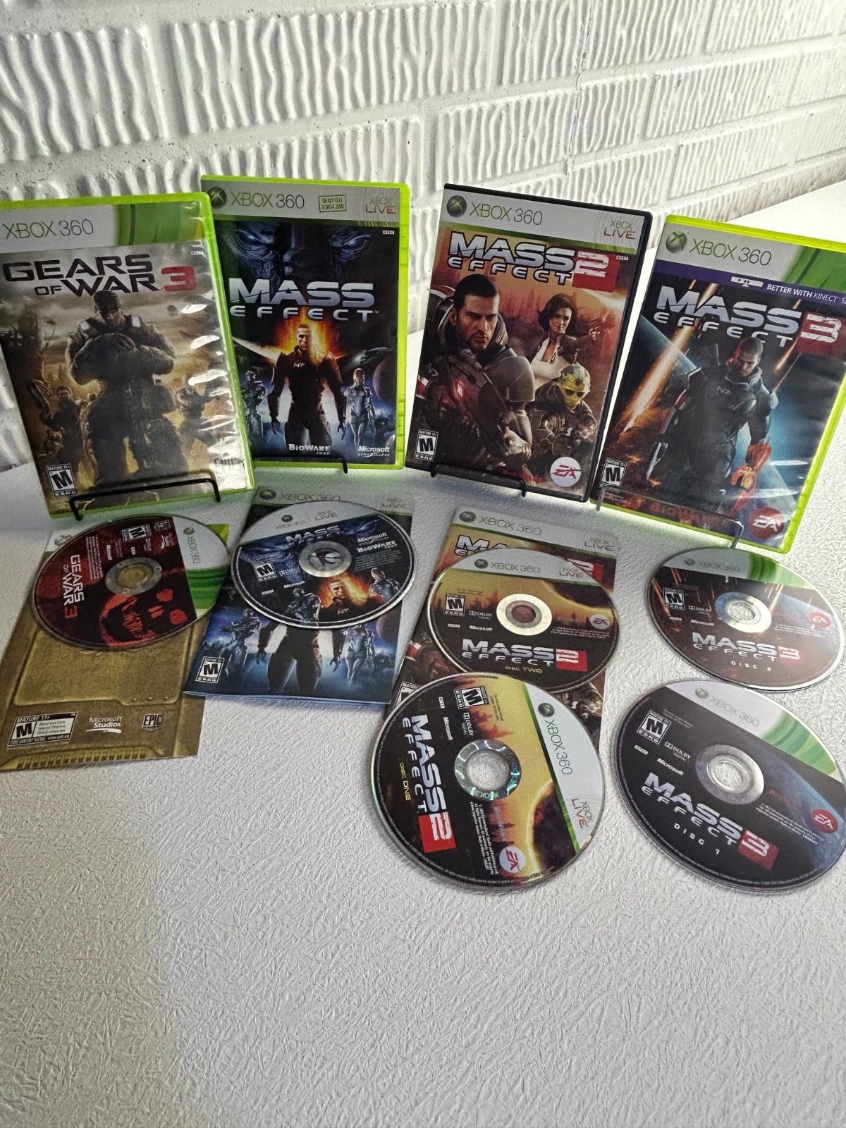 Xbox 360 Slim Console Bundle Tested CIB Mass Effect Trilogy Gears of War 3