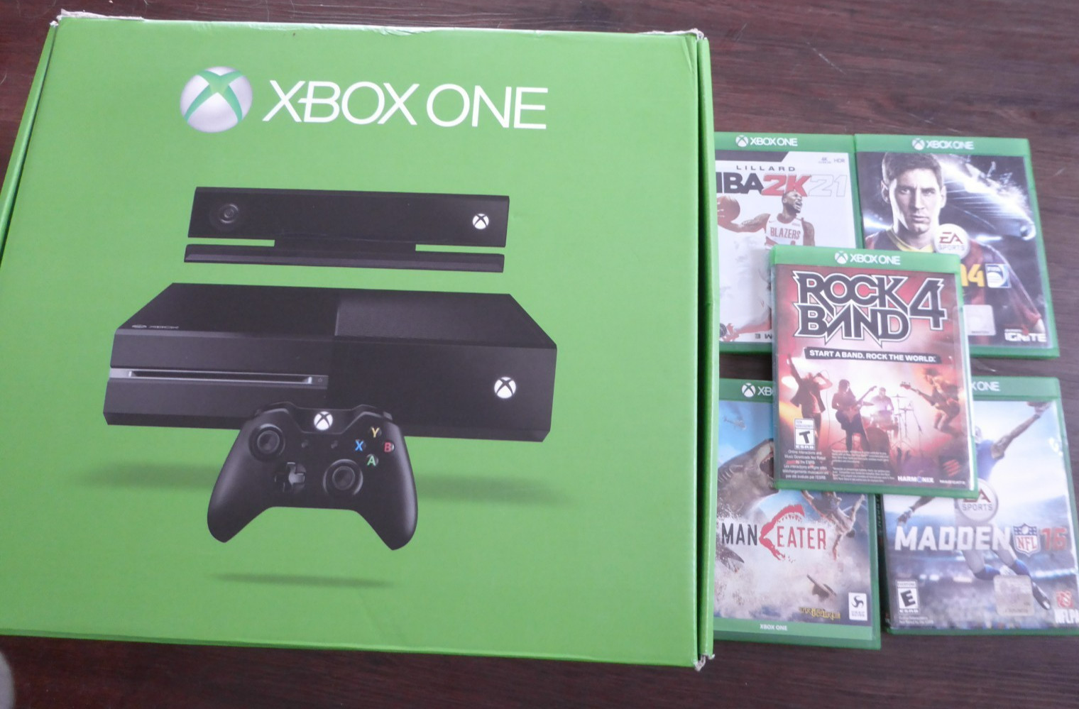 Xbox One 500GB Console 1540 Kinect Camera Tested Working 5 Games