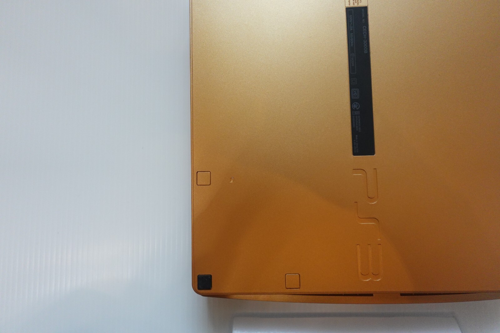 Sony PlayStation 3 PS3 One Piece GOLD 320GB Console Only LIMITED Edition