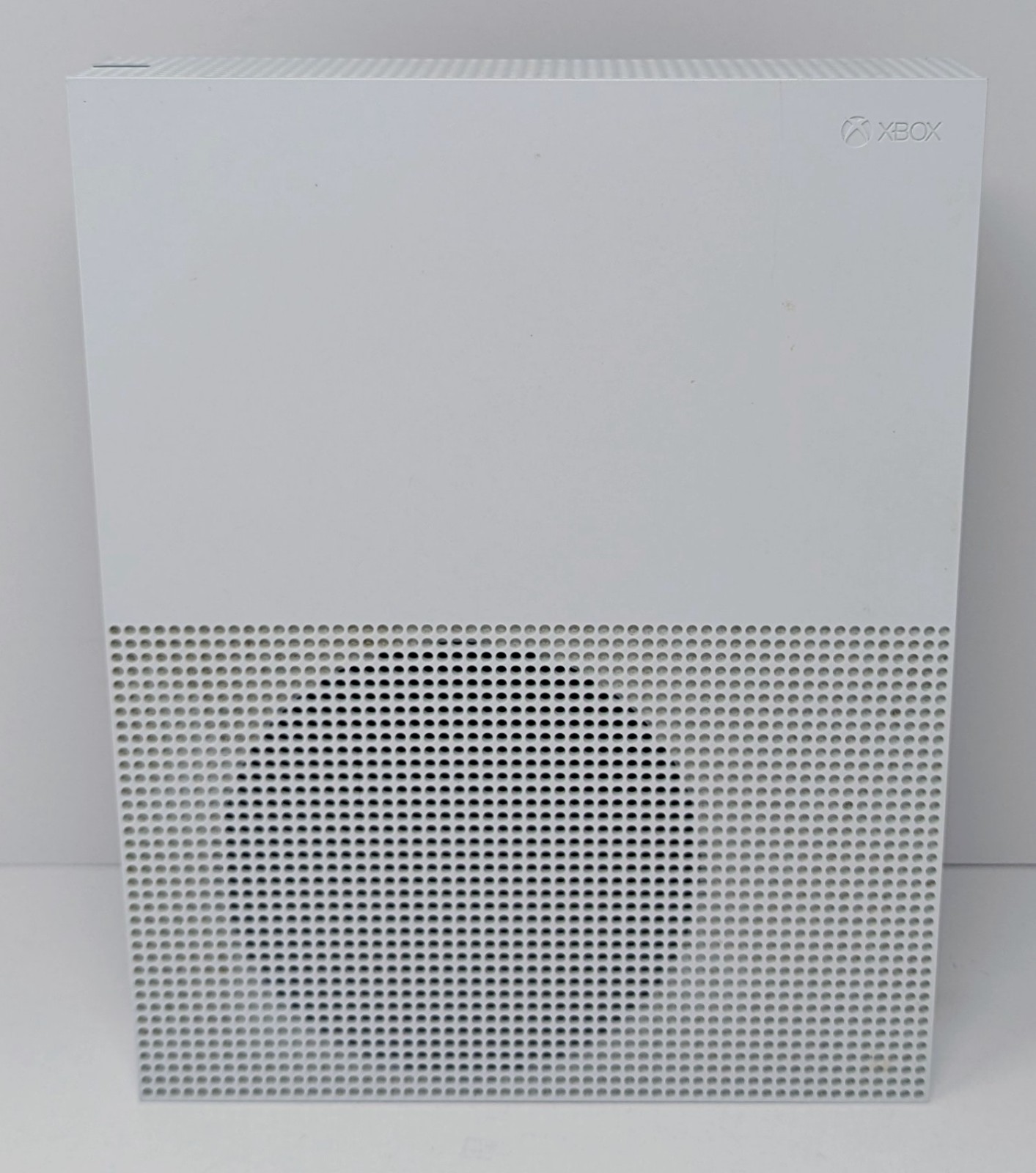 Microsoft Xbox One S 1 TB White Console Bundle – Tested & Working!