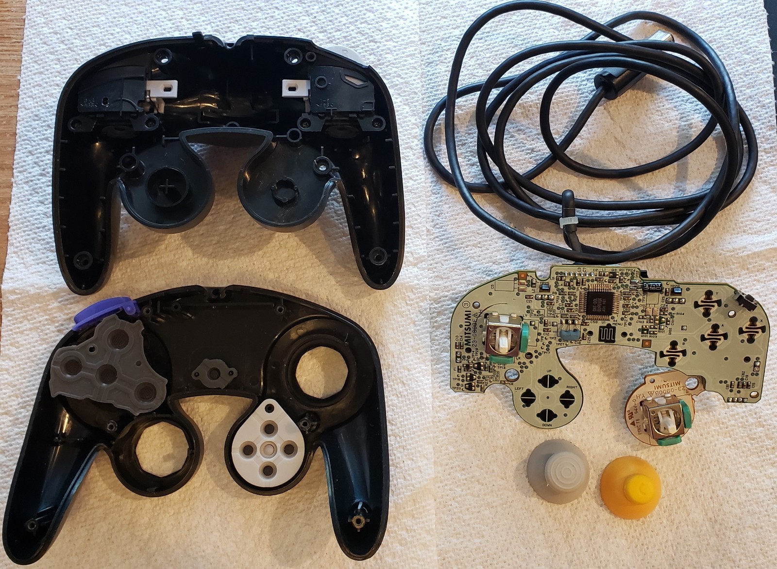 Nintendo GameCube Gaming System BLACK Console w/ Controller Mod SWISS