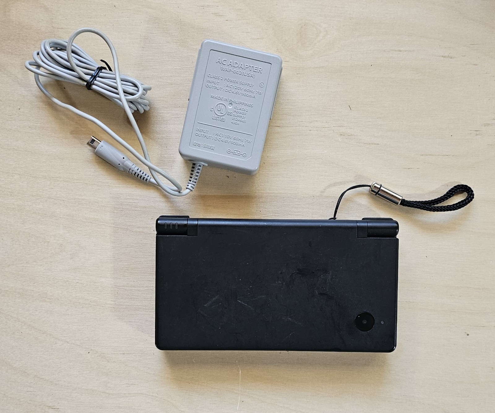 Nintendo DSi Console Black twl-001 Tested W Charger