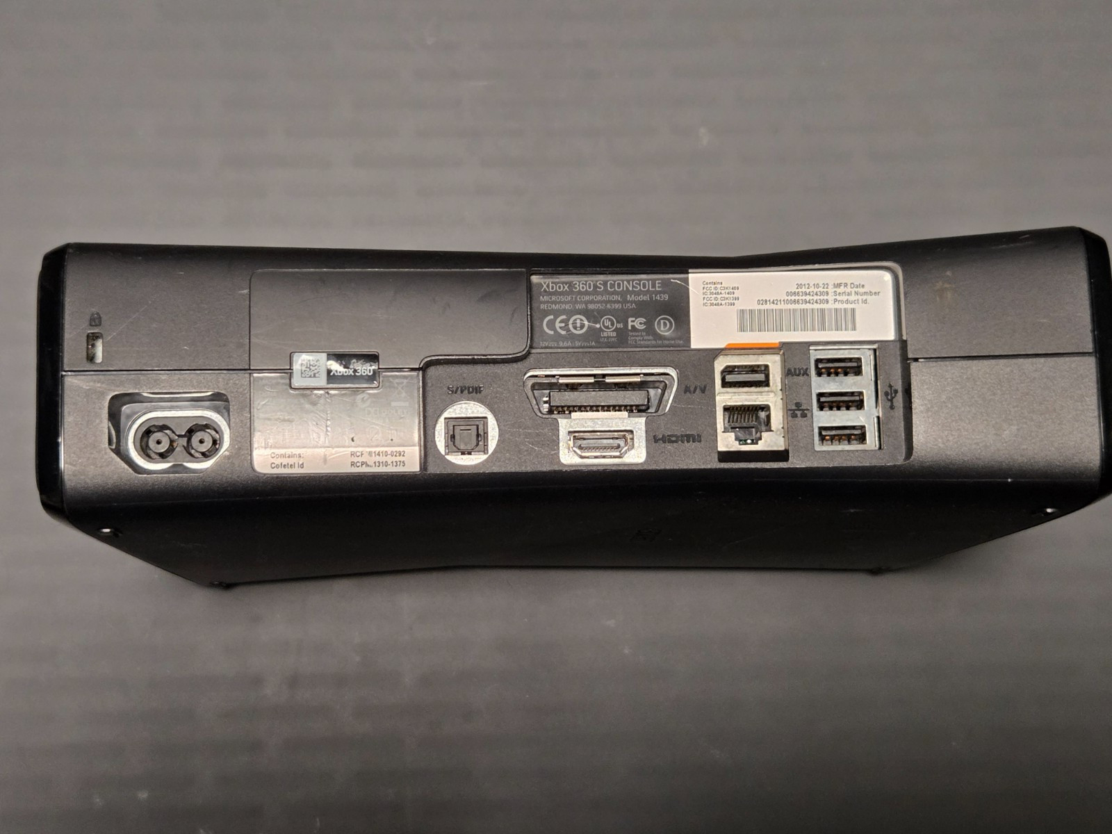 Retro Microsoft Xbox 360 S 4GB Console – No Hard Drive – Tested & Working