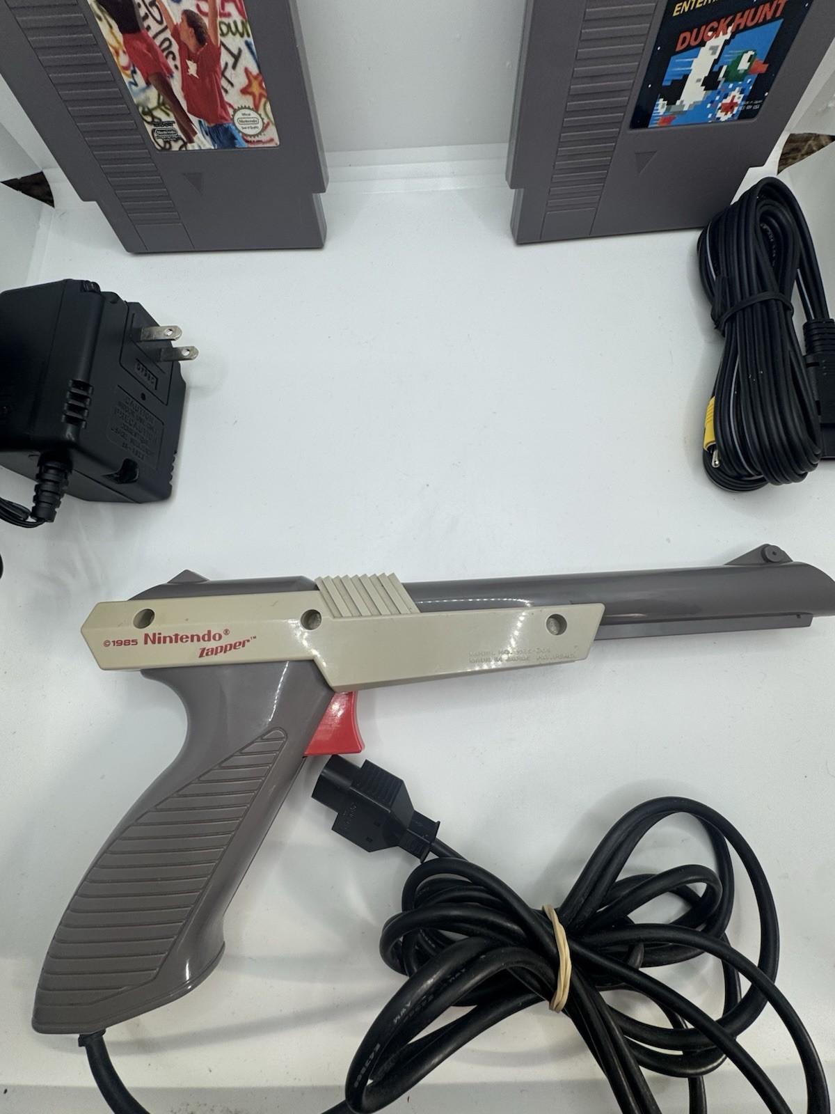 Nintendo NES-Top Loader- AV Mod MultiOut SNES & Power LED Dogbone + Light Gun