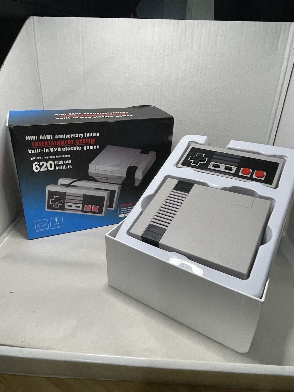 Mini Retro TV Game Console Classic 620 Games Built-in W/ 2 Controller