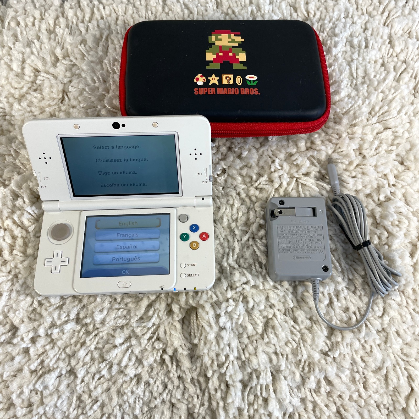 Nintendo “New” 3DS White Handheld Console System KTR-001 NTSC Tested