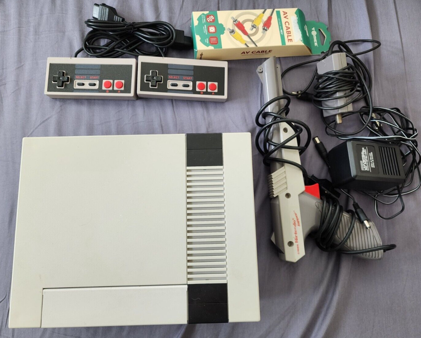 NINTENDO NES CONSOLE ORIGINAL SYSTEM GAMES SUPER MARIO 1 2 3
