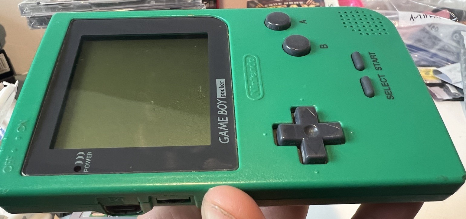 Nintendo Game Boy Pocket With 10 Games! All Tested & Working. MGB-001 – Green