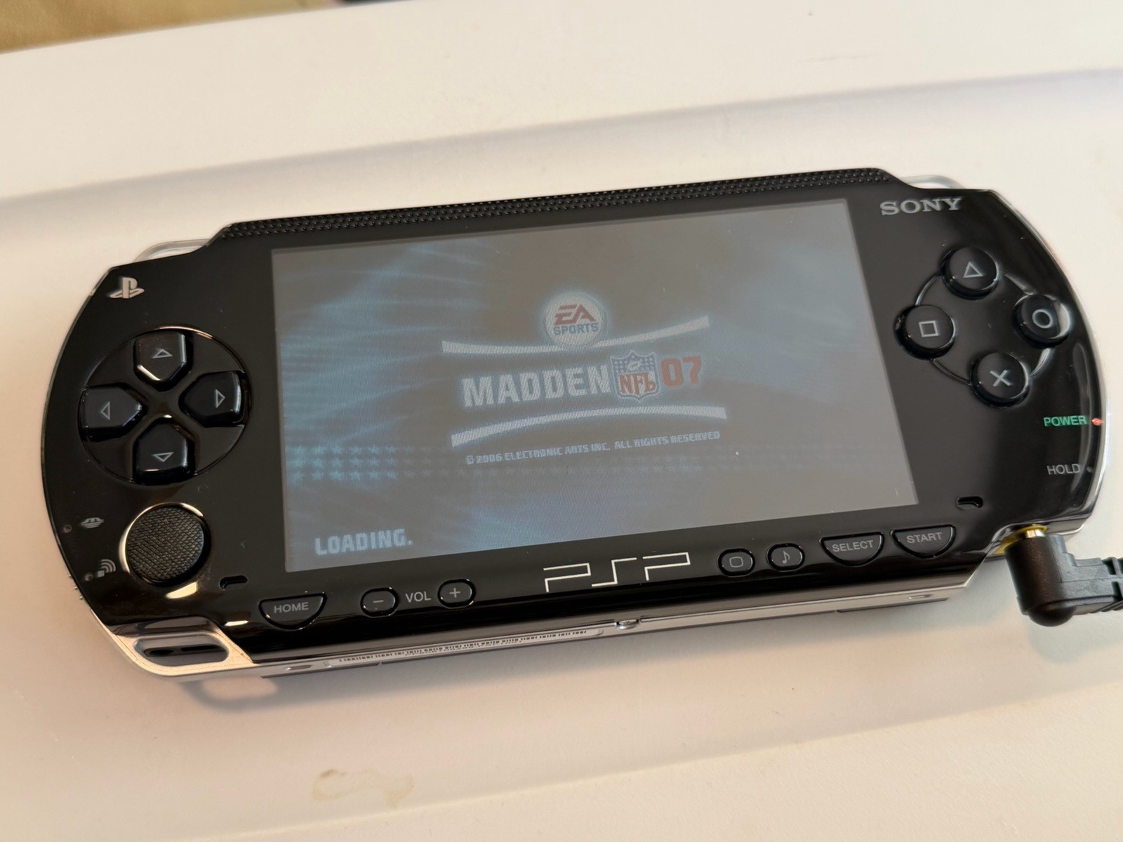 Sony Playstation Portable PSP PSP-1001 Console Black W/ OEM Battery & Mem Card