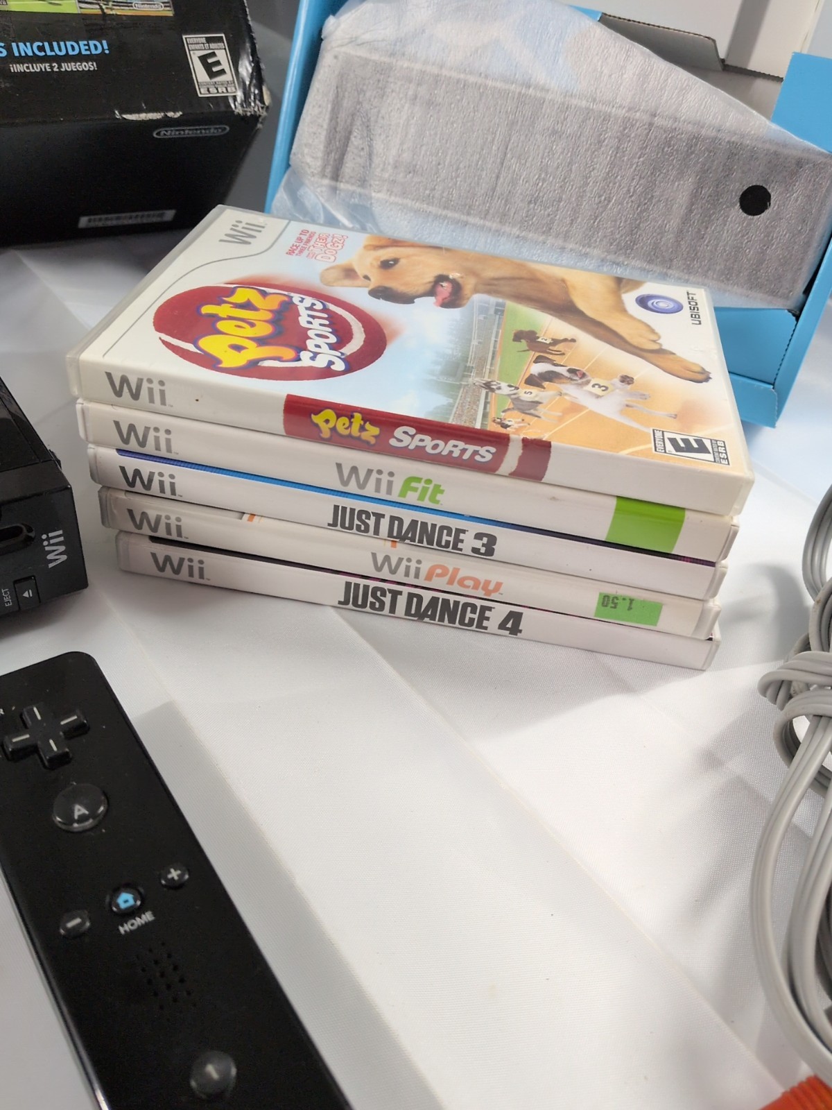 Nintendo Wii Black Console RVL-101 American Heart Association Box Bundle 5 Games