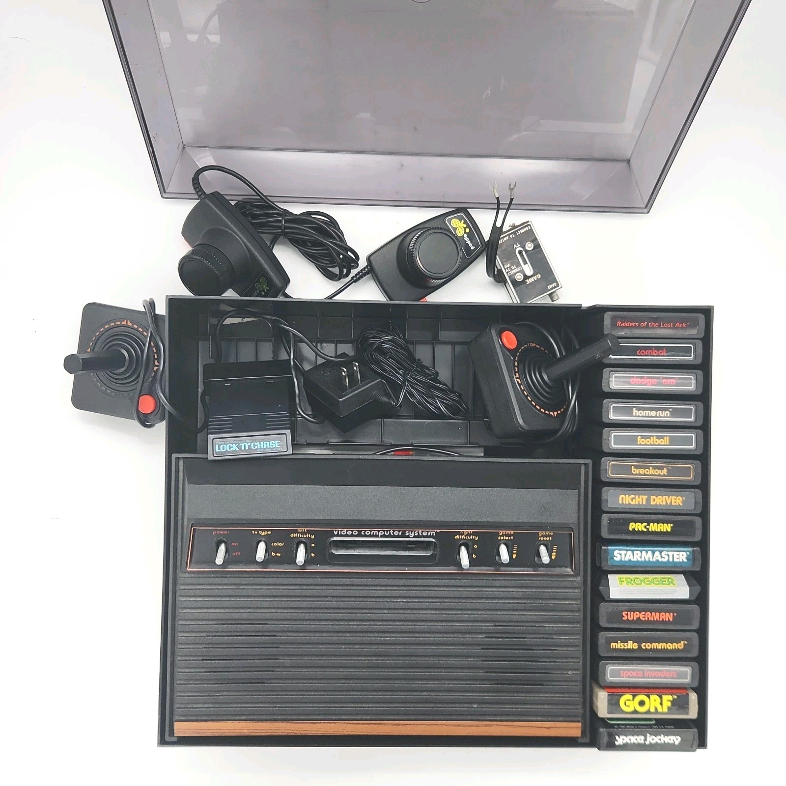 Atari 2600 Video System Complete Untested 2 Joy Sticks Paddles 16 Games Case