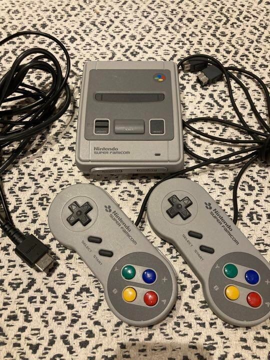 Nintendo Classic Mini Super Famicom Game Console SNES SFC without Box Japan