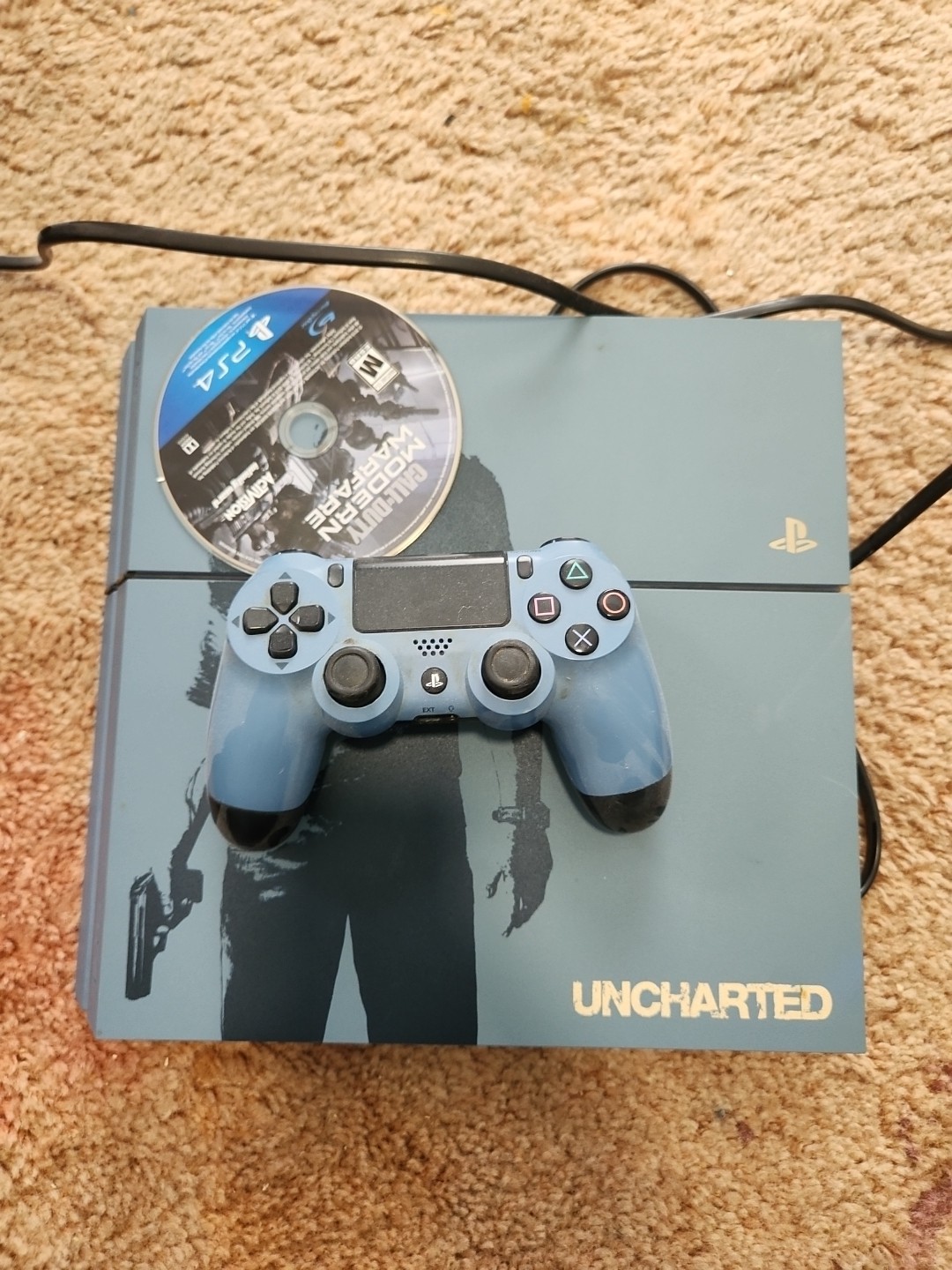 Sony PlayStation 4 500GB Uncharted 4 Limited Edition – Blue