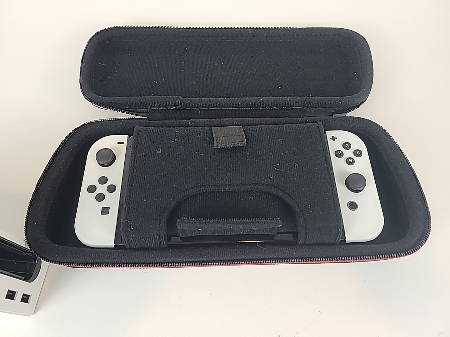 Nintendo Switch OLED 64GB White Joy-Con Console w/ Dock Wi‑Fi USB‑C HEG-001