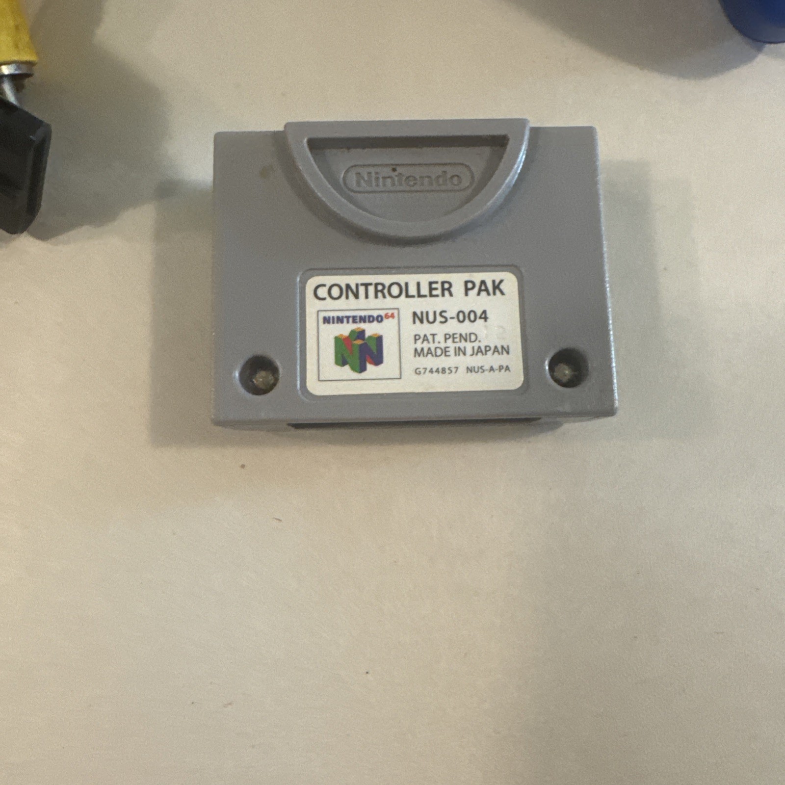 Nintendo N64 Original System Console with 2 CONTROLLERS