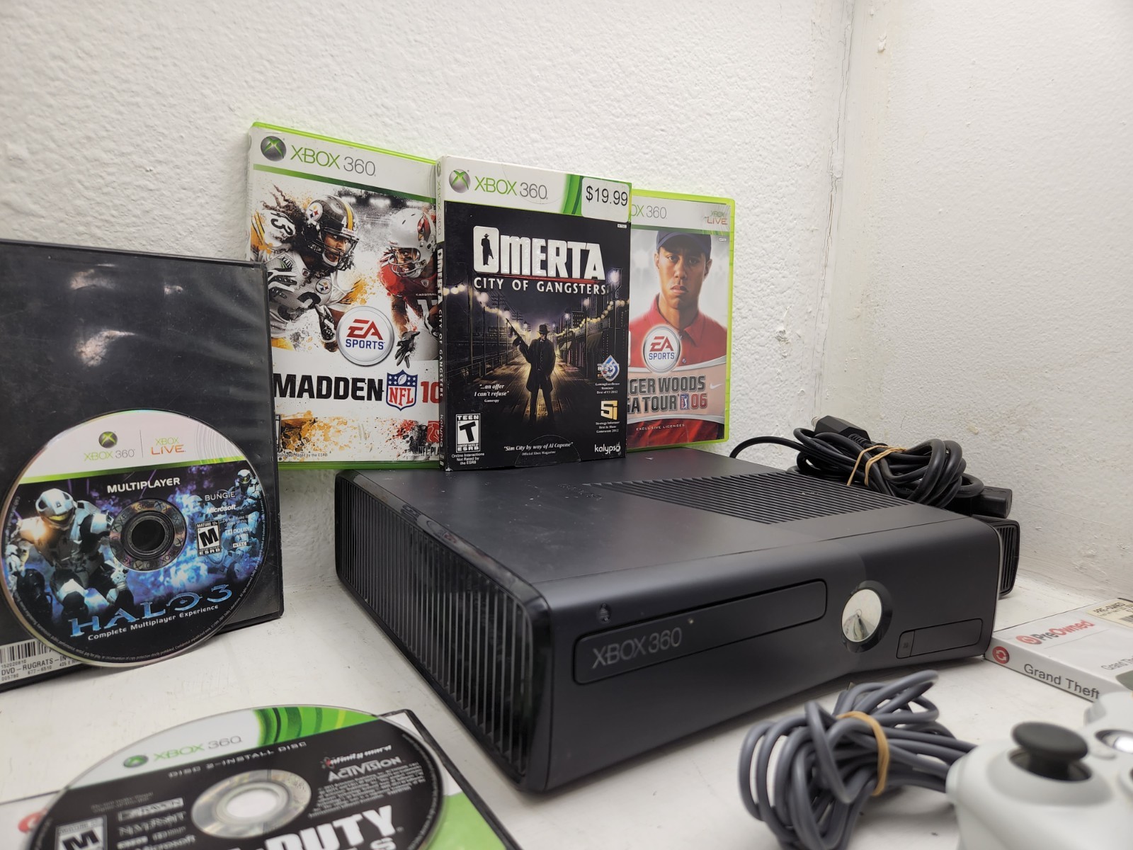 Microsoft xbox 360 slim console bundle w/ 6 games – Fully Tested