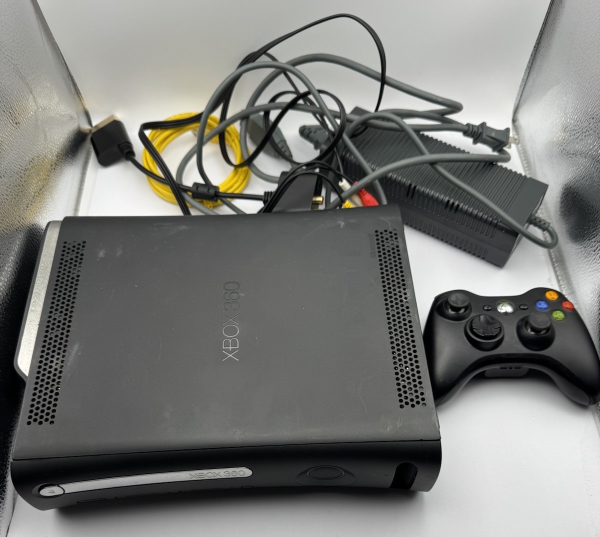 Xbox 360 Black Console 120GB HDD + Accessories- Read Description