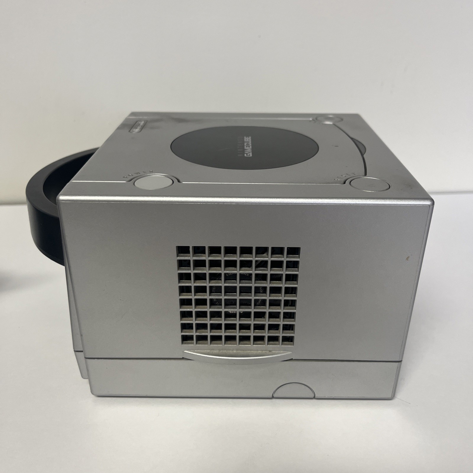 Nintendo GameCube Platinum Console Silver DOL-101 Tested with Power/AV Cords