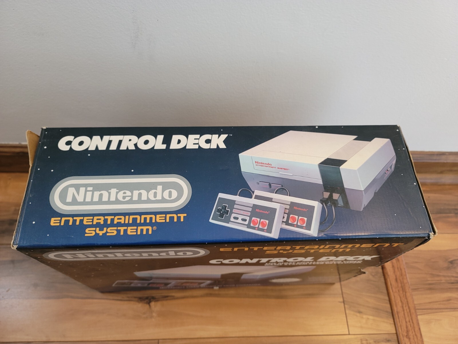 Nintendo NES Control Deck System Console CIB Complete In Box Great Shape 8