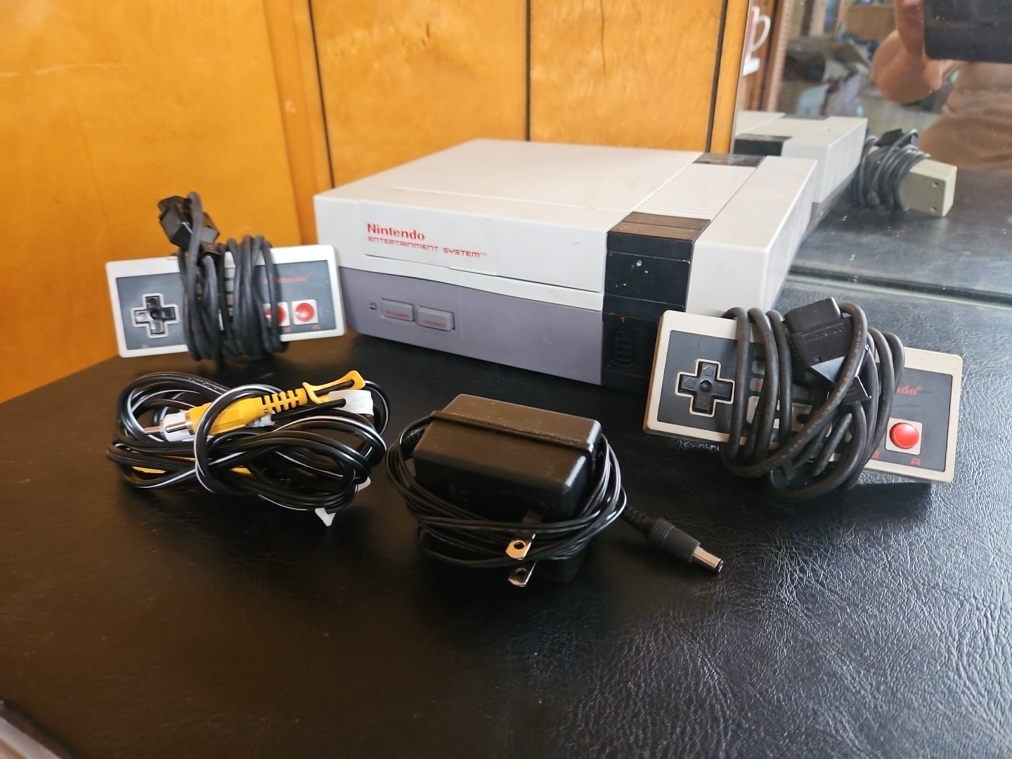 Nintendo Entertainment System NES-001 Original Console Bundle-Tested