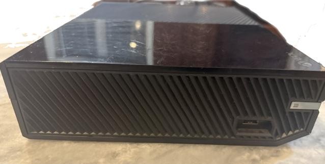 XBOX One Console Original Model 1540 500GB with Power Supply