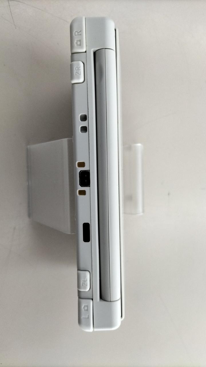 Nintendo NEW3DS Model KTR 001 NINTENDO