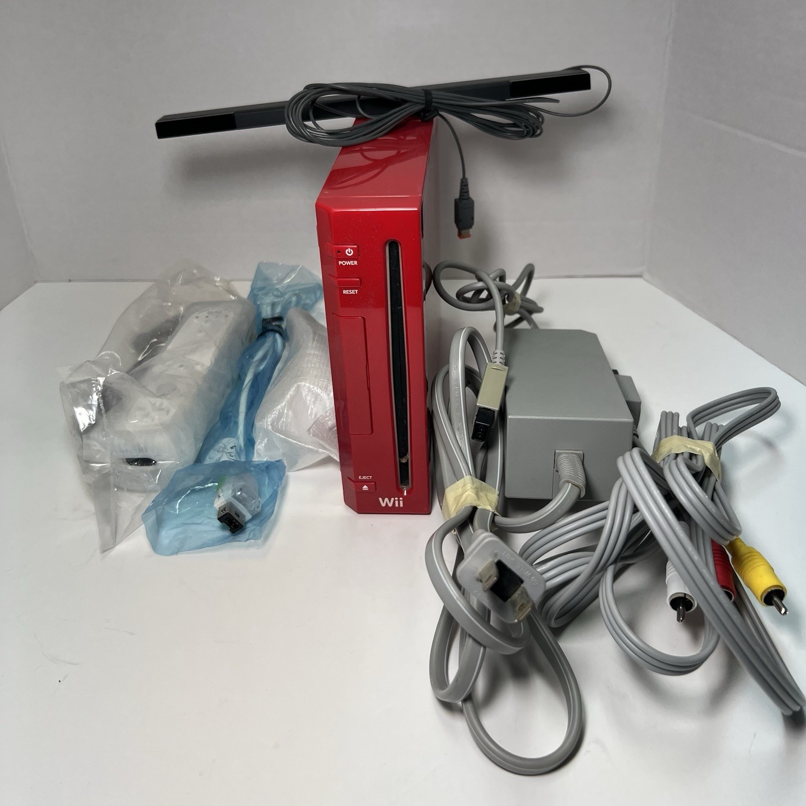 Nintendo Wii Red Console Bundle OEM Cords Sensor Bar Wii Remote Tested