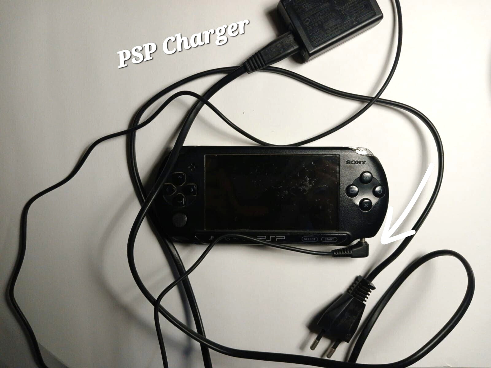 Sony Playstation Psp E1003 Handheld Game Console Black with Charger No Box