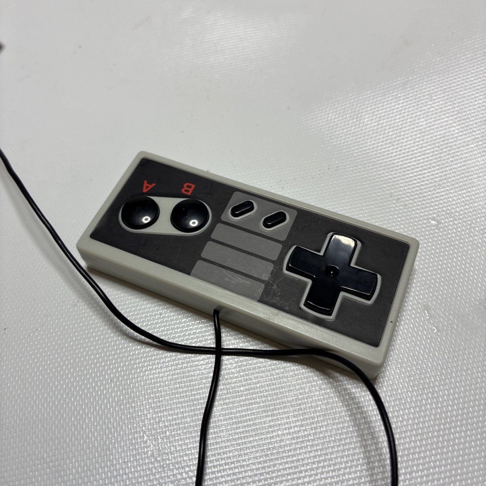 Retro Mini Portable Nintendo Console And Tv With Over 500 Games