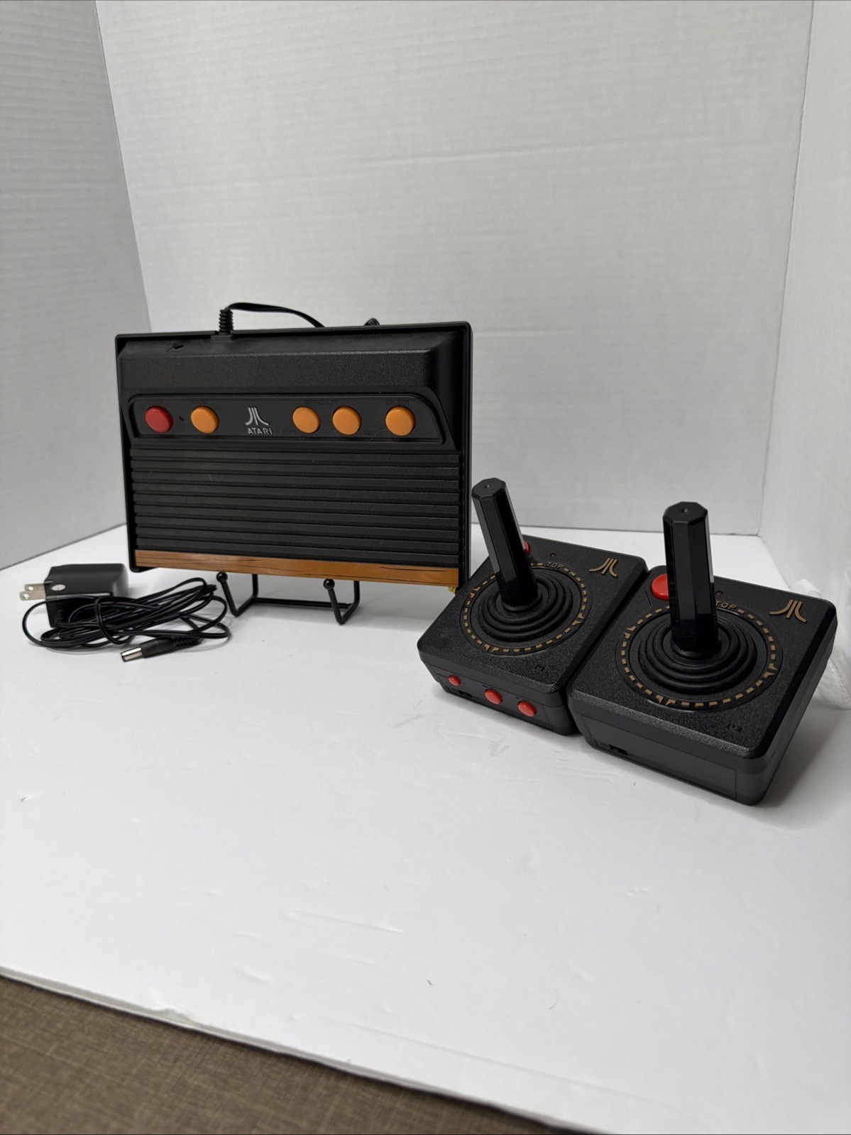 Atari Flashback 4 Classic Game Console With Cables And 2 Controllers Used