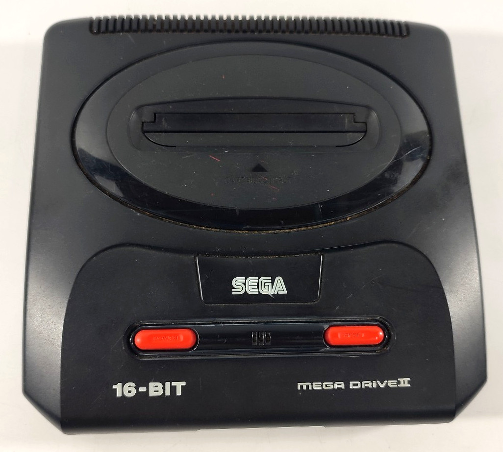 Sega Mega Drive II Console SEGA Noir, Fast Tracked Shipping