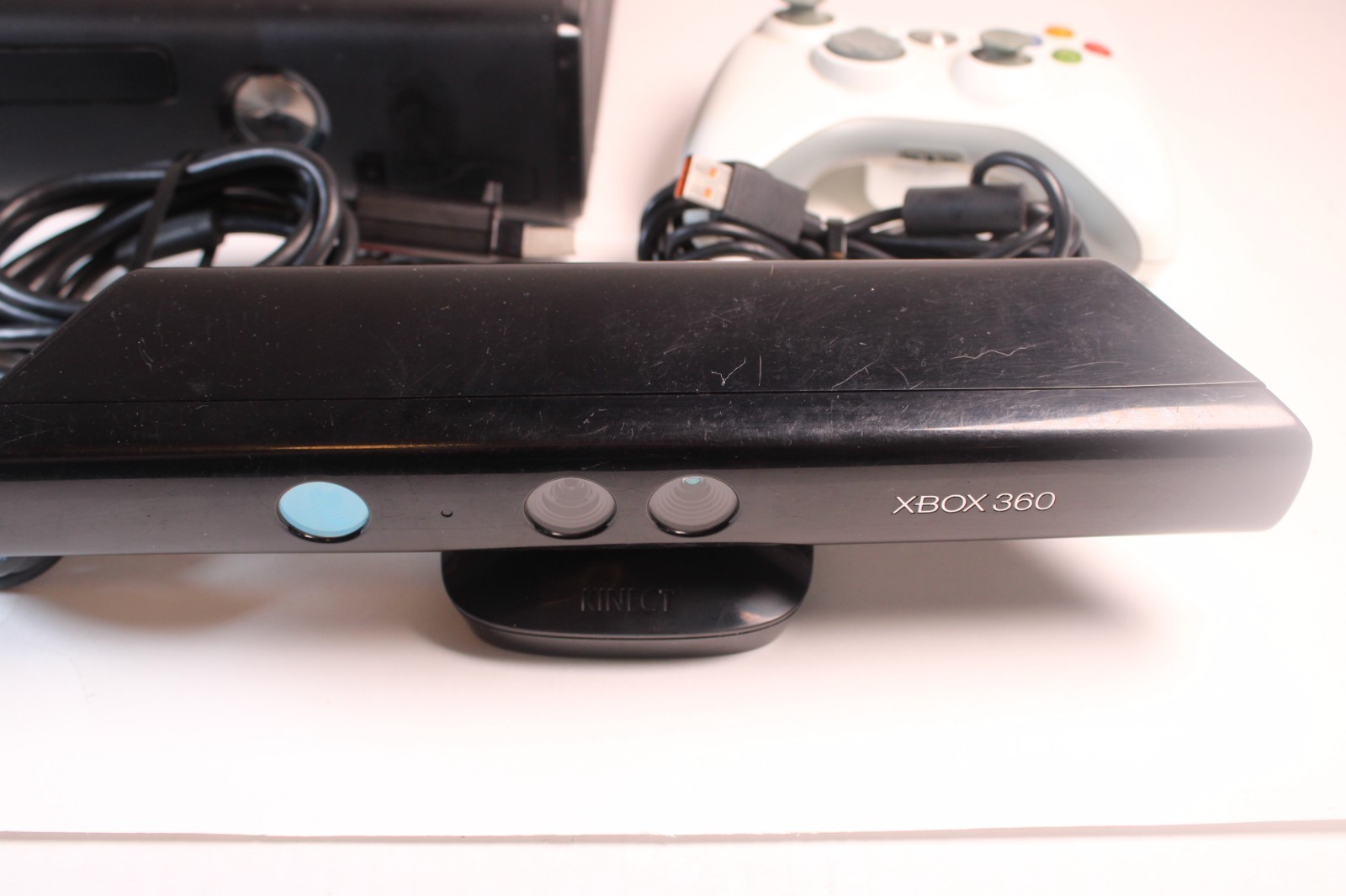 Xbox 360 S Slim Console Bundle Lot 5 Games 1 Controller + Kinect, Tested/works