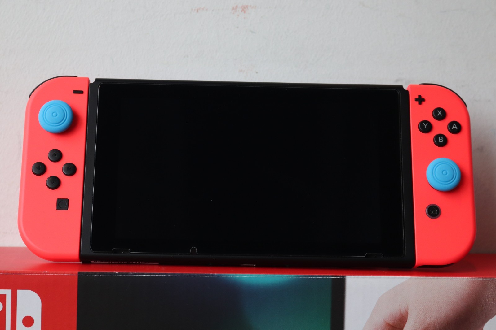 Nintendo Switch 32GB Handheld Console – Neon Red