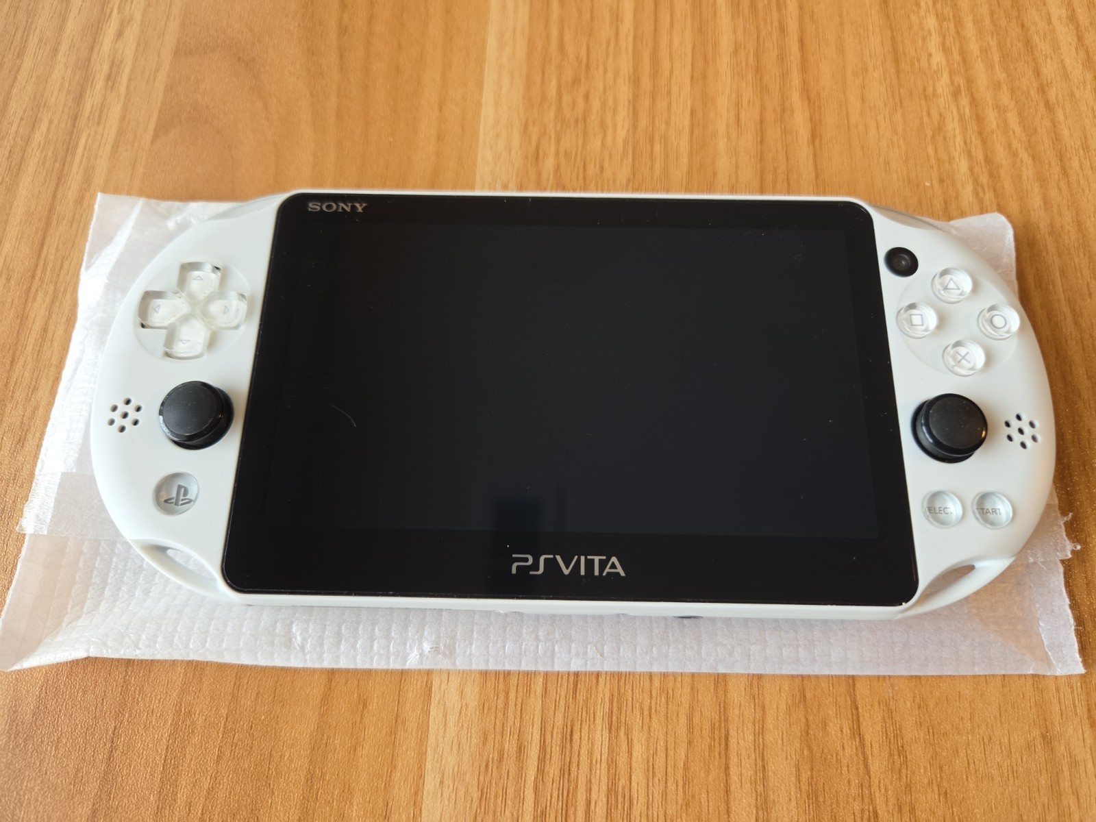Sony PS Vita PCH-2000ZA22 1GB Handheld Console – Glacier White CIB US SELLER