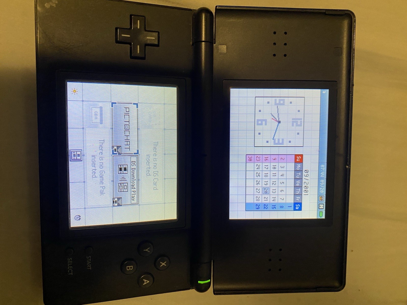 Nintendo DS Lite Purple and Charger