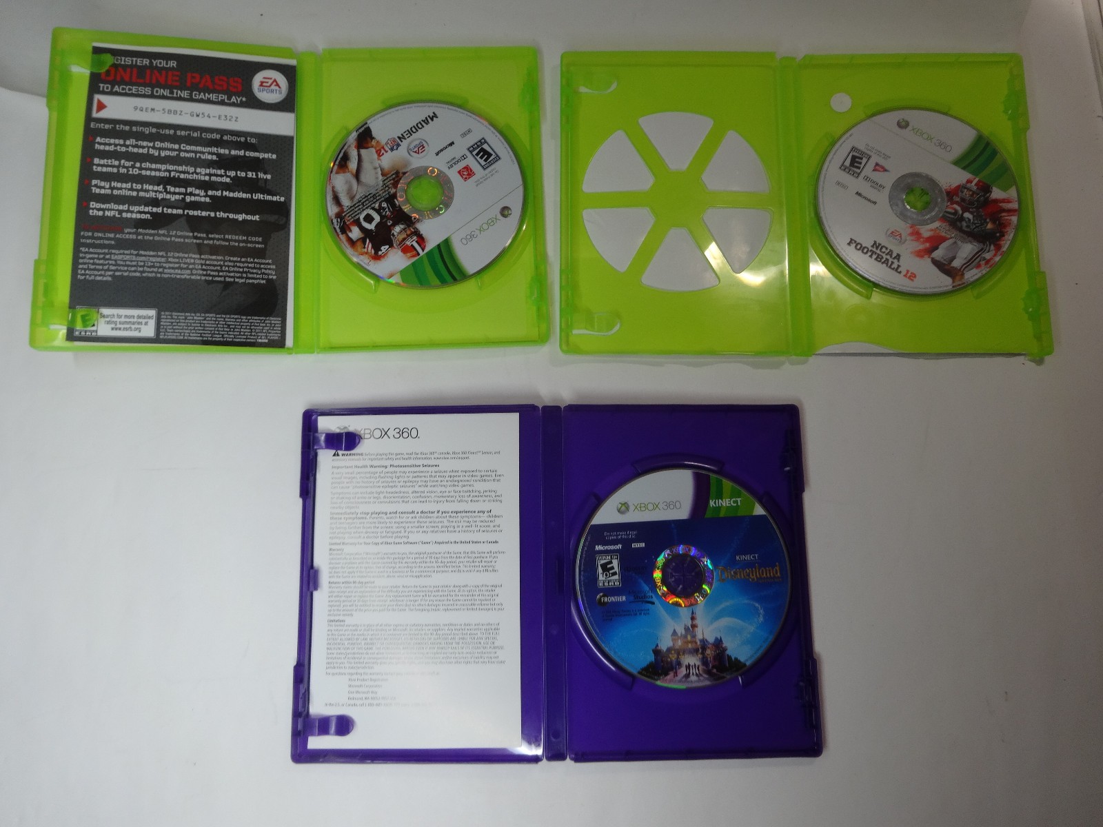 Xbox 360 S 256 GB Bundle: 1439 Console, Kinect , controller and 3 games; Tested