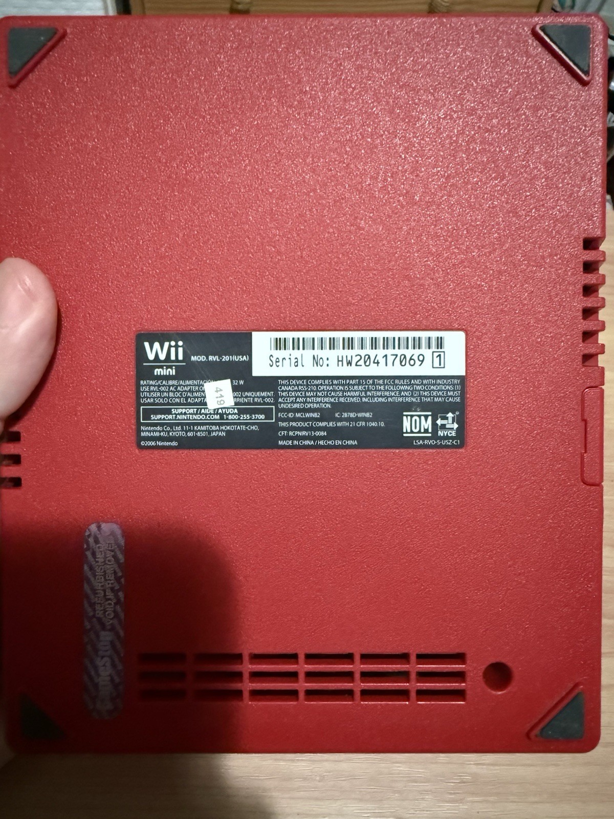 [NTSC-U/C] Nintendo Wii Mini 8 GB Console Only.