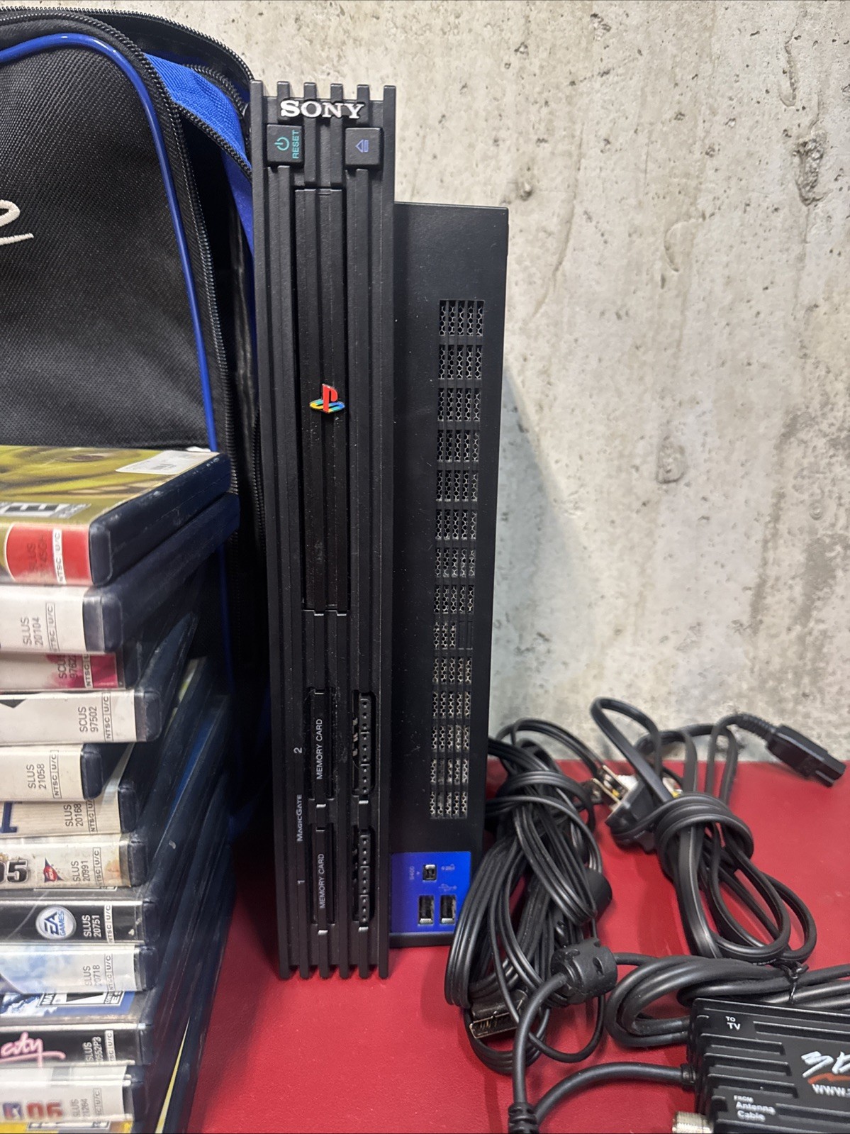 Sony PlayStation 2 Fat Console SCPH-30001- 13 Games Controllers NO BAG INCLUDED
