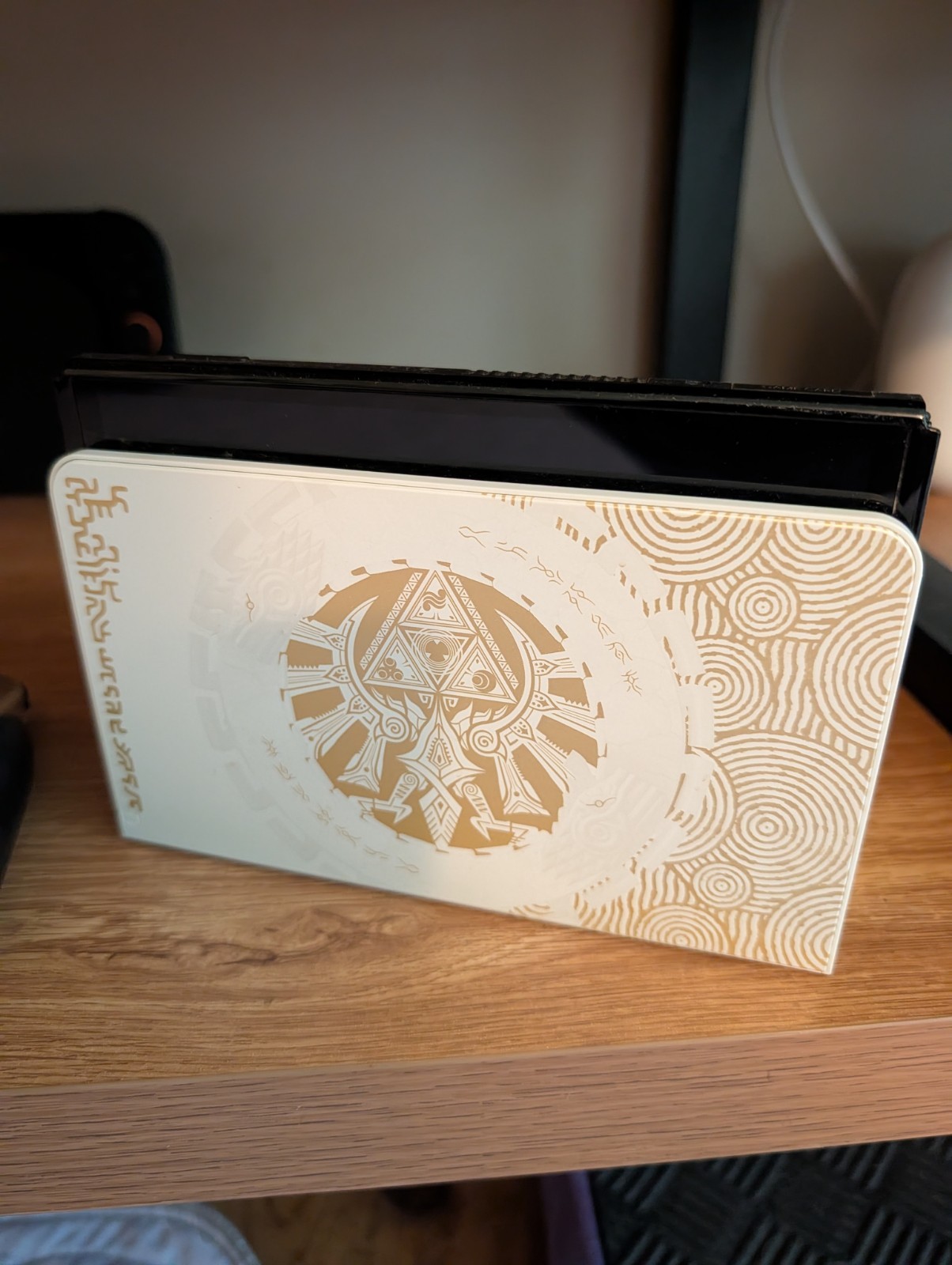 Nintendo Switch (OLED Model) The Legend of Zelda: Tears of the Kingdom Edition