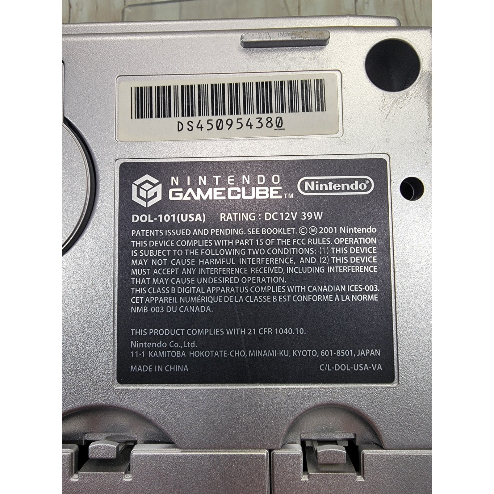 Nintendo GameCube Console DOL-101 Platinum Silver Tested W/1 Free Game All Cords