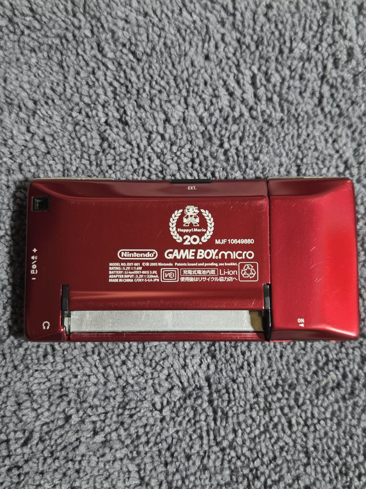 Nintendo Game Boy Micro 20th Anniversary Edition Famicom CIB + Charger & Games