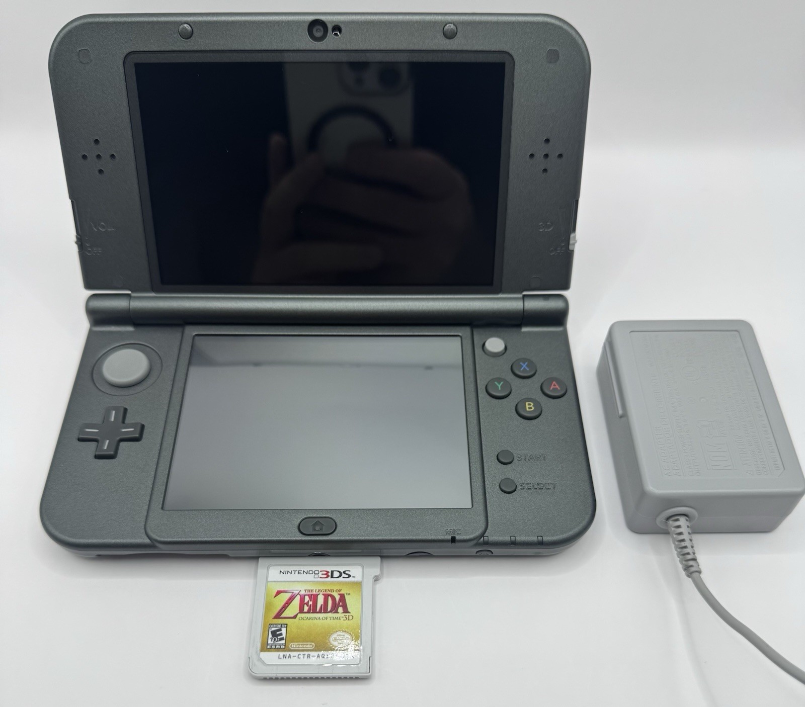 Nintendo “New” 3DS XL Metallic Gray Handheld Console Model RED-001 w/ Zelda OoT
