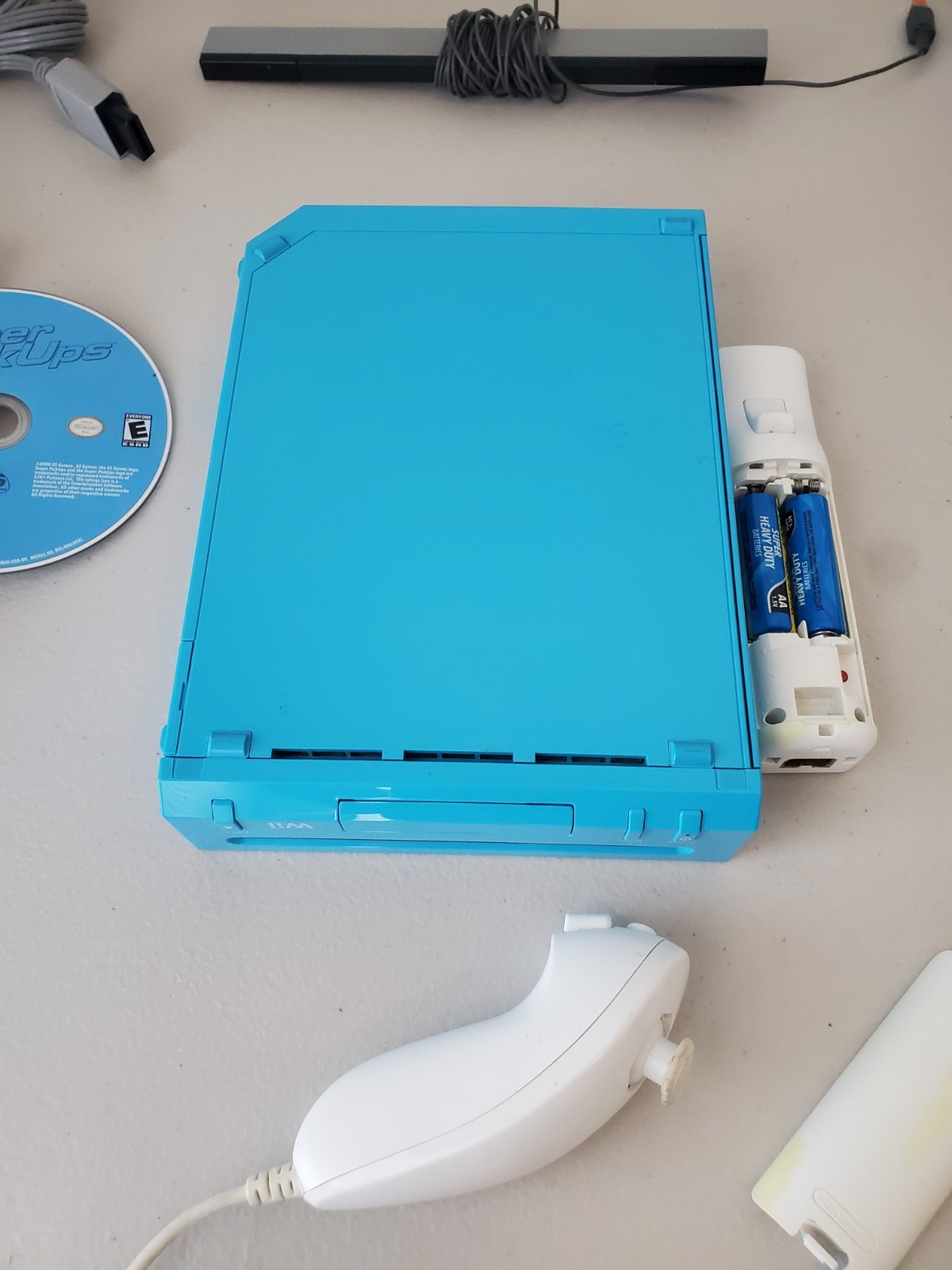 Blue Nintendo Wii Console System Bundle w/ Game Nunchuck TESTED! Wonder