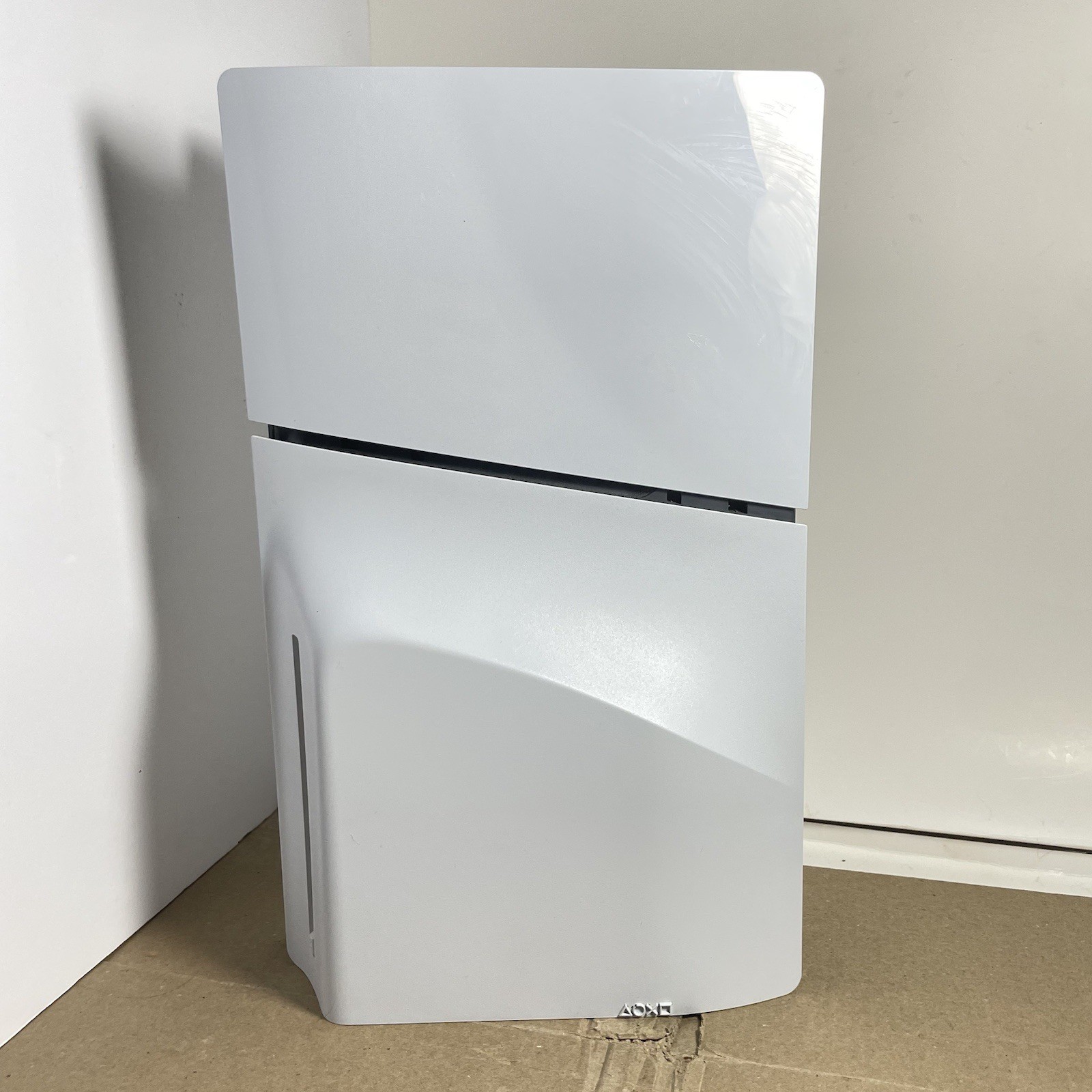 Sony PS5 PlayStation 5 Slim White Disc Edition 1 TB CFI-2015 w/ Two Controllers!