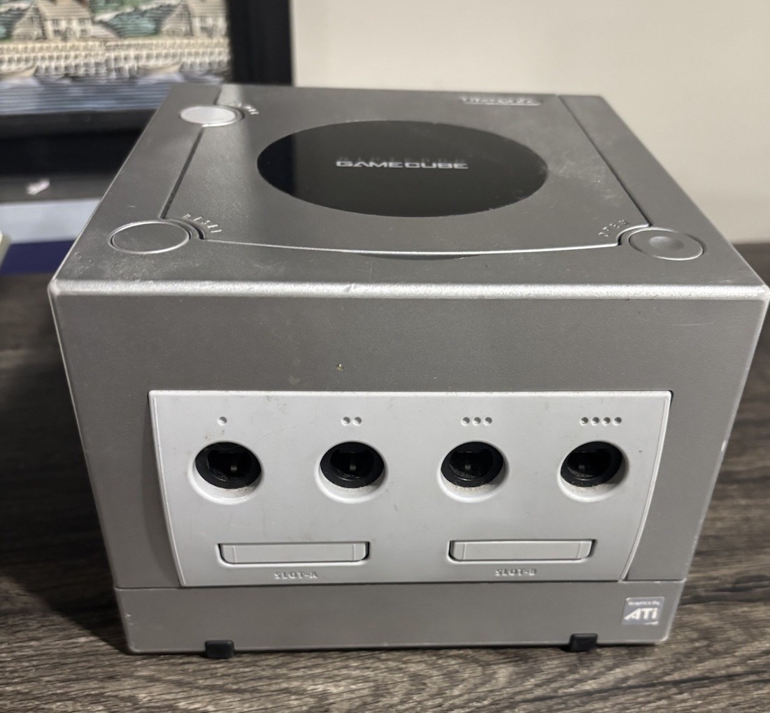 Nintendo GameCube Platinum Silver DOL-001 (USA) | Console Only | Tested Working