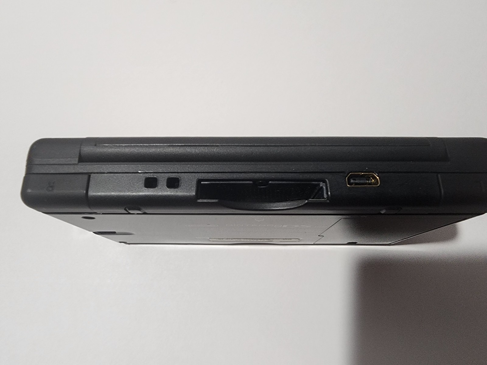 Nintendo DS Lite Handheld System – Onyx Black with 3 games