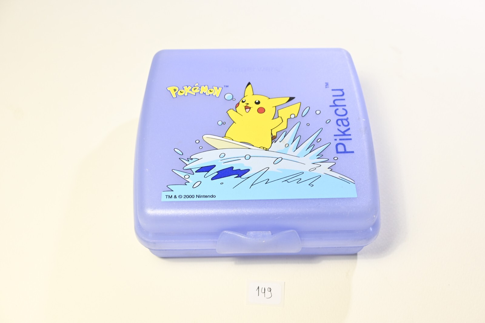Vintage Nintendo Game Boy Color Pikachu Edition 2001 with small pack & game case