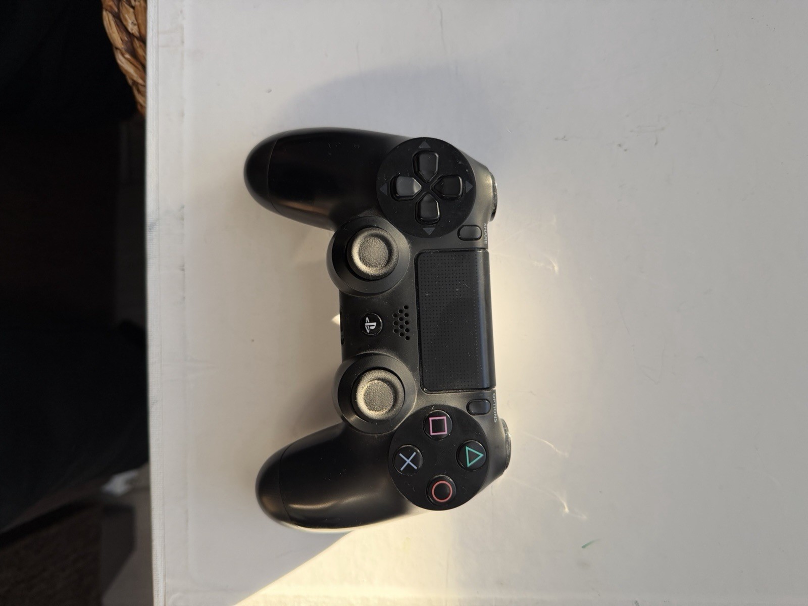 SONY PS4 Playstation 4 Console CUH-1215A – 500GB with 2Controller & 4 Games
